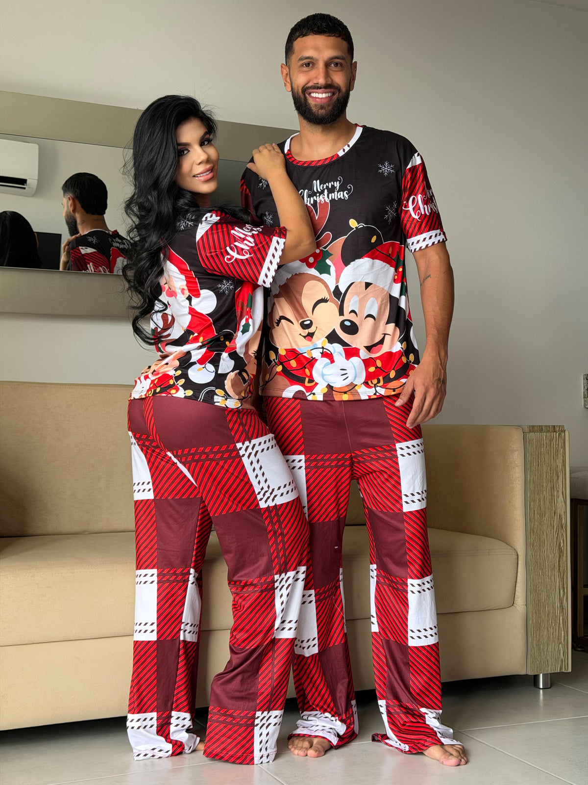PIJAMA FAMILIA MICKEY #4