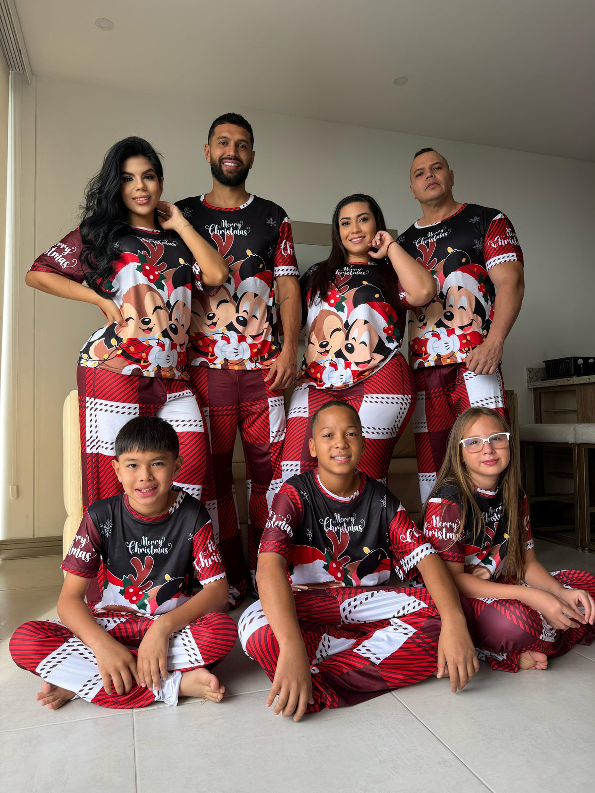 PIJAMA FAMILIA MICKEY #4