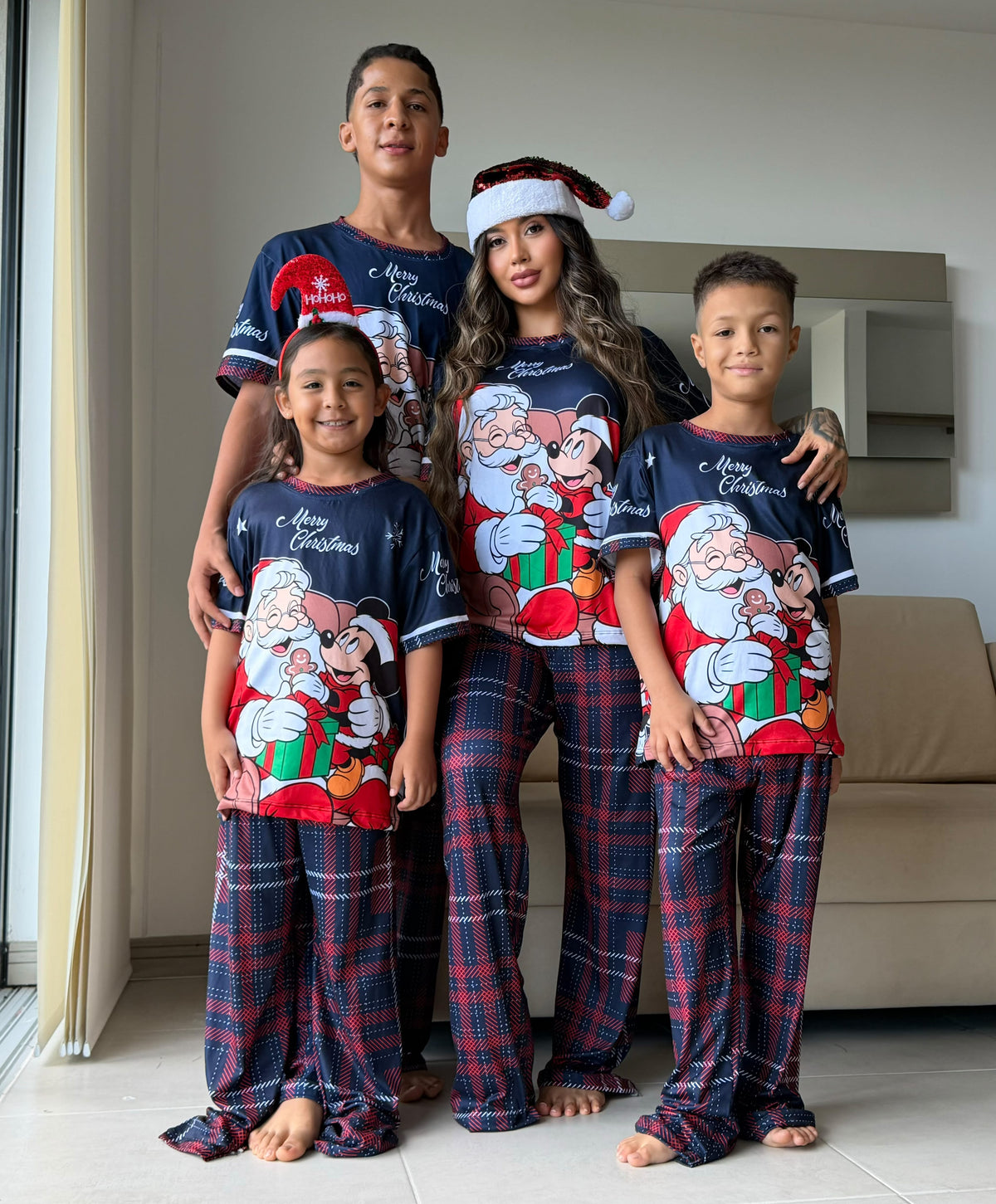 PIJAMA FAMILIA NOEL MICKEY
