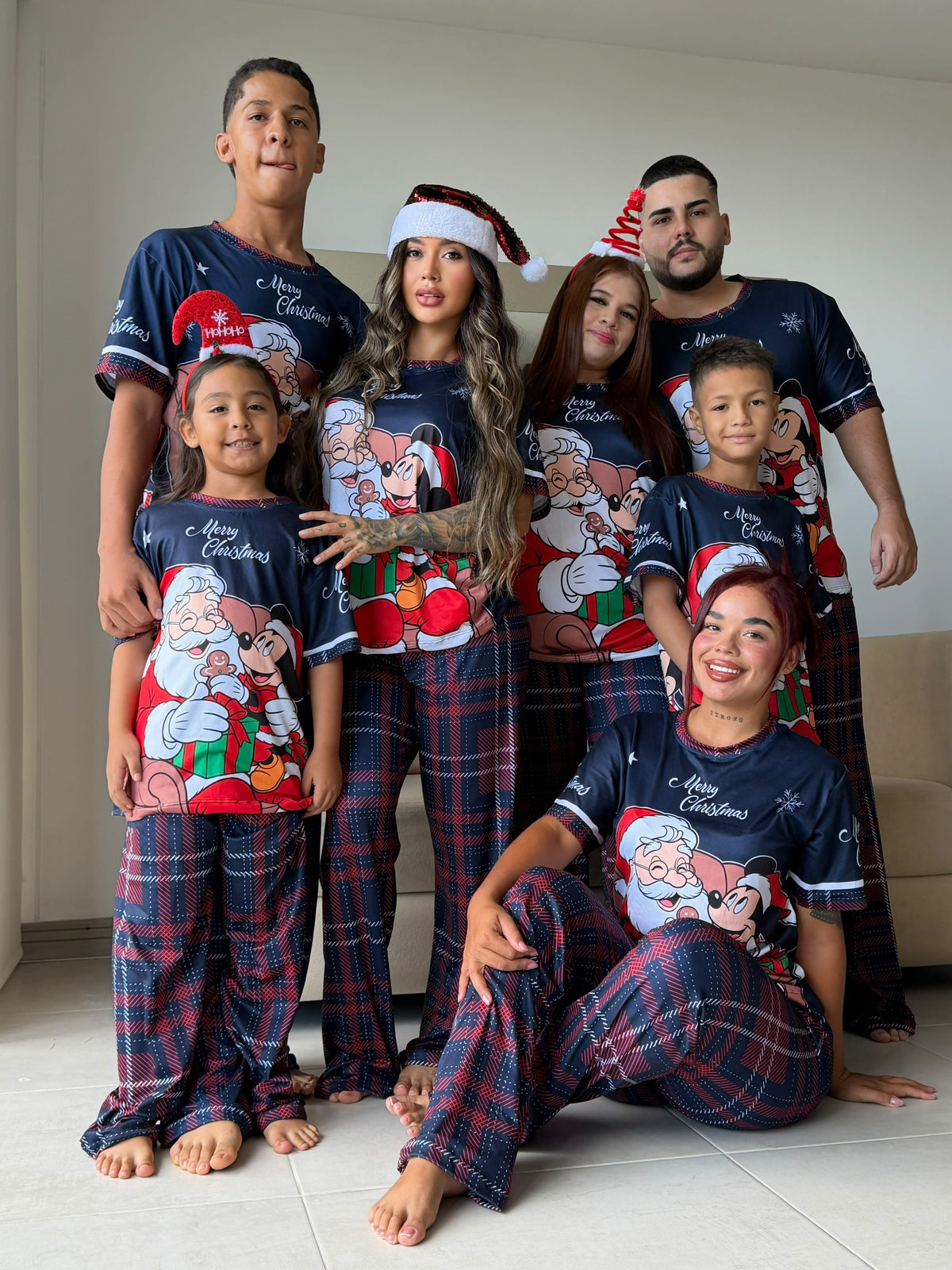 PIJAMA FAMILIA NOEL MICKEY